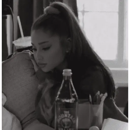 ariana grande latin news #3 4