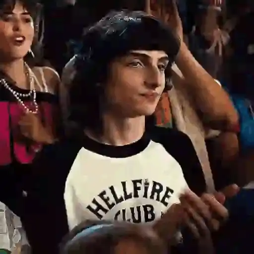 Stranger Things - Mov 4