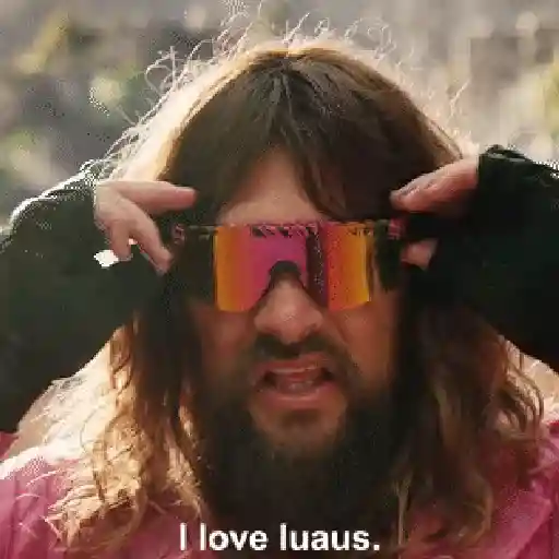 I love luaus.