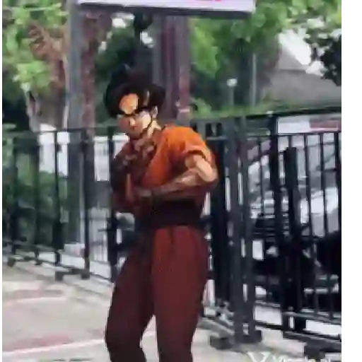 Goku bailando Random😜 2