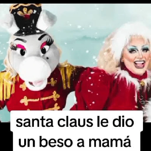 Santa Claus le dio un 💋 a mamá 1