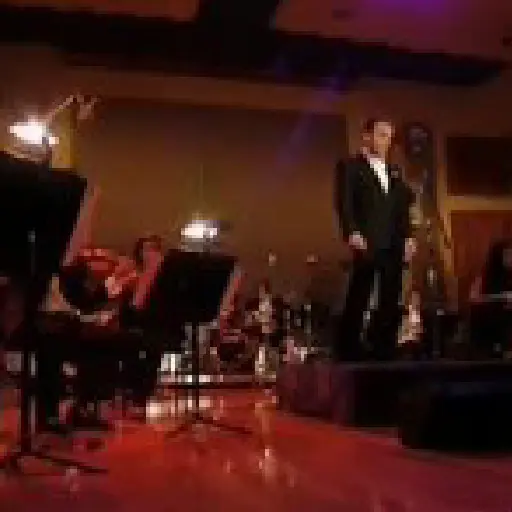 Cristian Castro reaction 🎼🎤 11