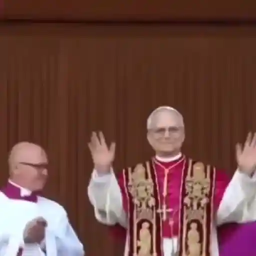 Papa Leon XIV 😎 16