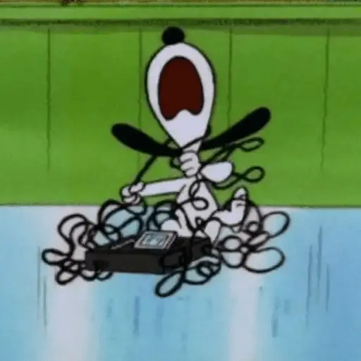 🐾Snoopy enojado 😡 3 🦴 4