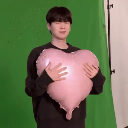 Suga - BTS 🧑🏻🎤 MOV 8