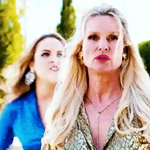 Dynasty Fallon Carrington Mov 7