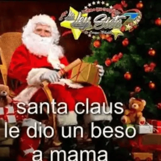 Santa Claus le dio un 💋 a mamá 2
