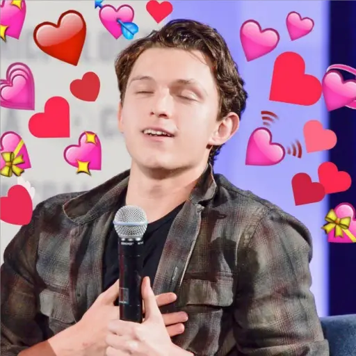 Tom Holland ☆ 30