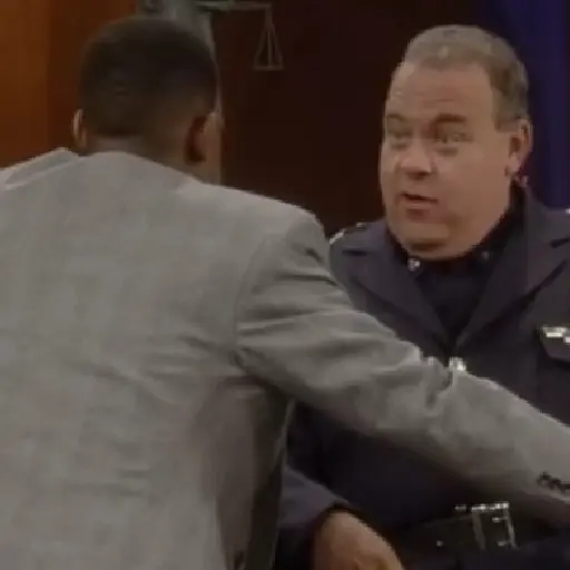 🧿Martin Lawrence Abogado🧑‍⚖️ 18