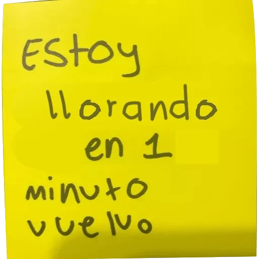 Estoy llorando en 1 minuto vuelvo