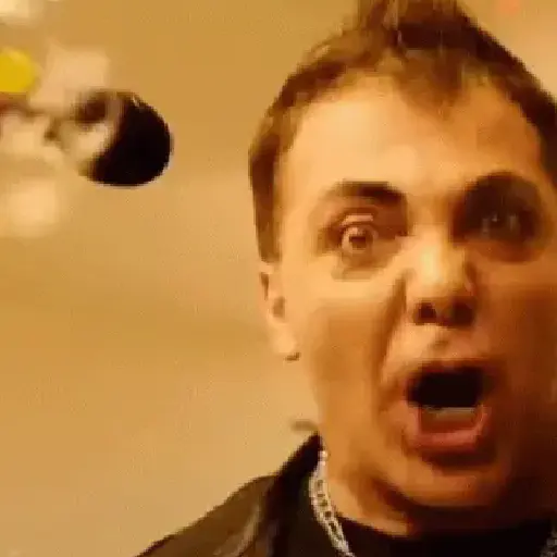 Cristian Castro reaction 🎼🎤 13