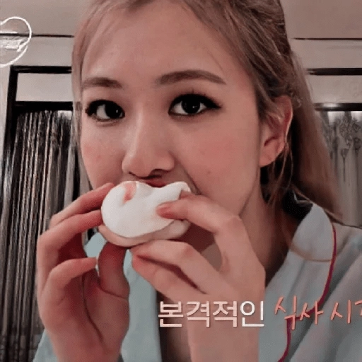blackpink rose 1