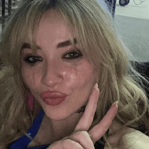 Sabrina Carpenter 2