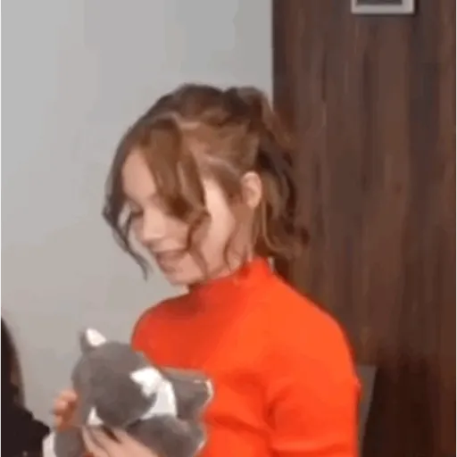 emma myers 5