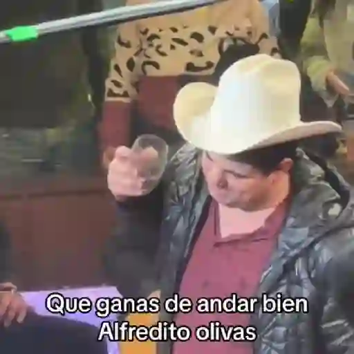 Que ganas de andar bien Alfredito olivas